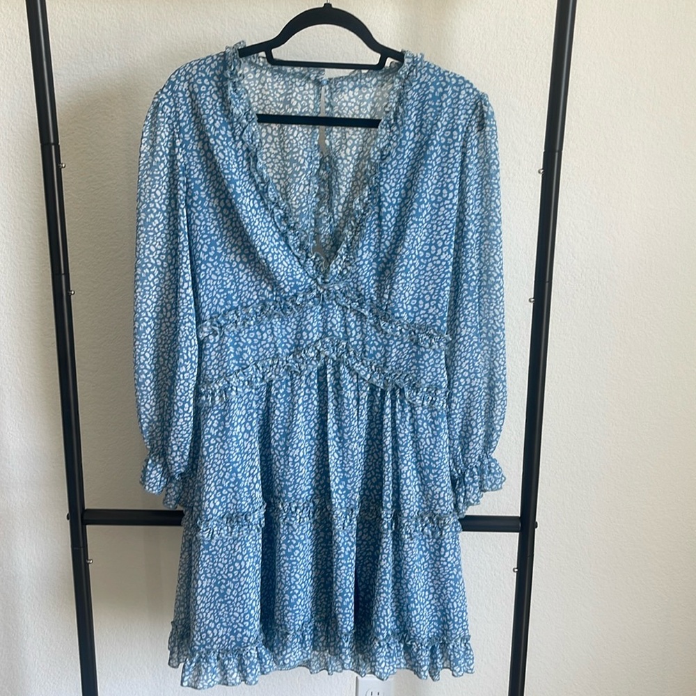 Blue leopard print long sleeve mini dress